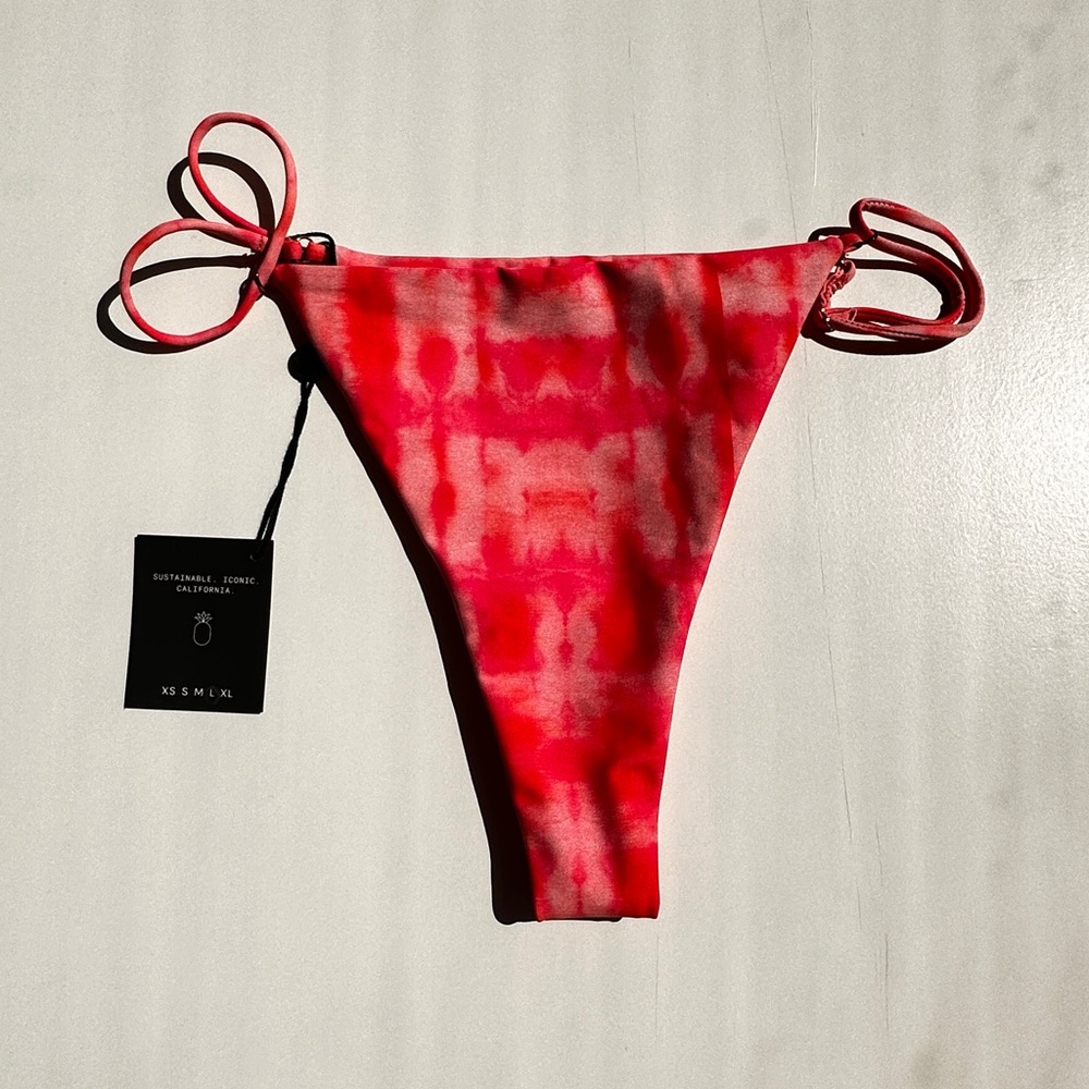 Skatie Pink Bikini Bottoms Brand New